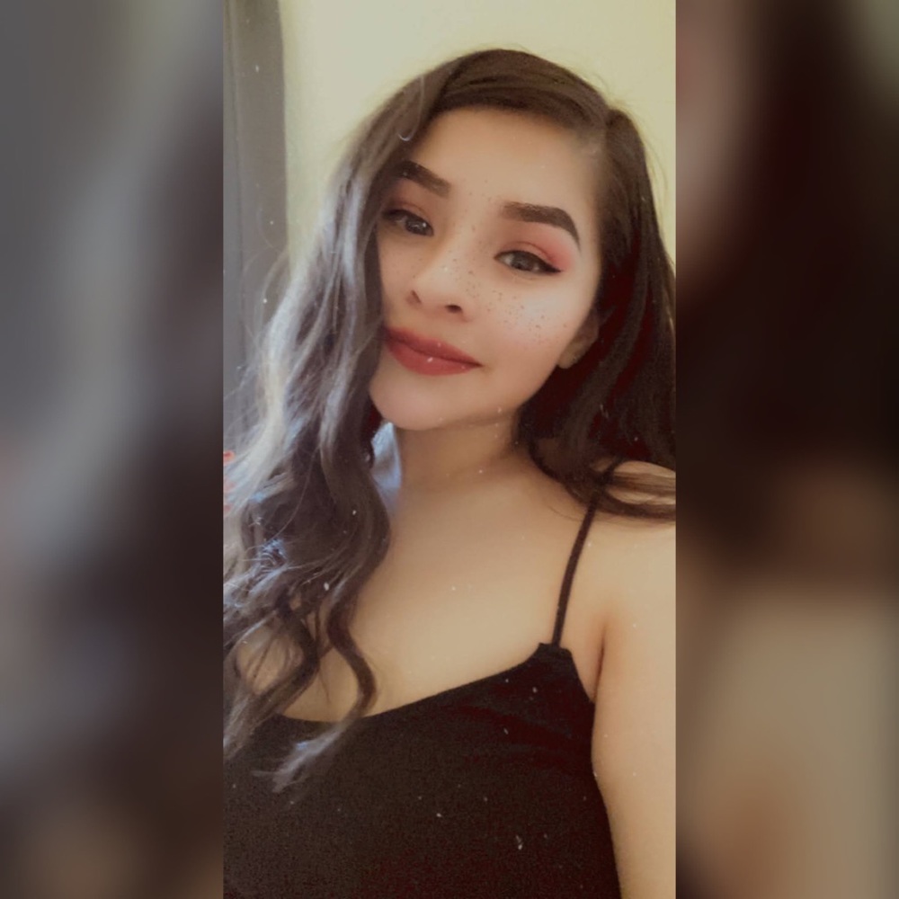 Meet your Posher, Alyssa